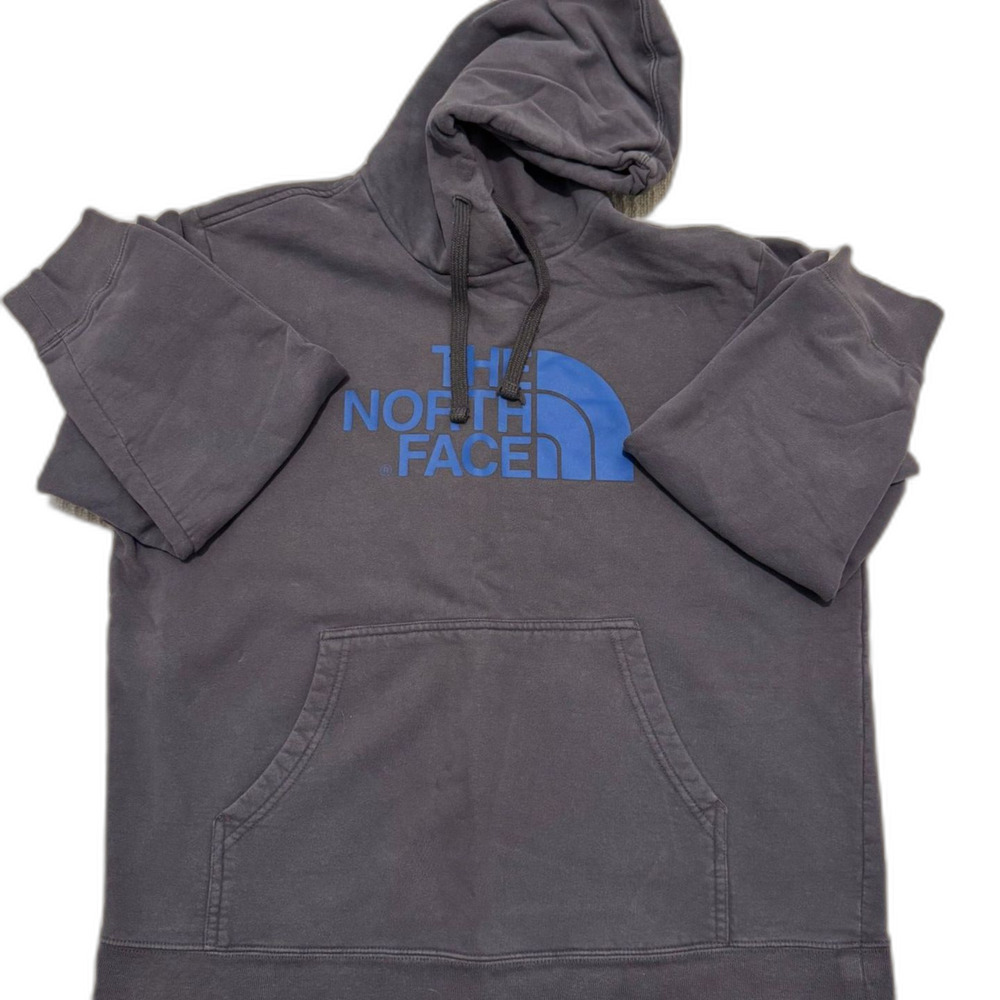 The North Face Men's half dome hoodie sweatshirt